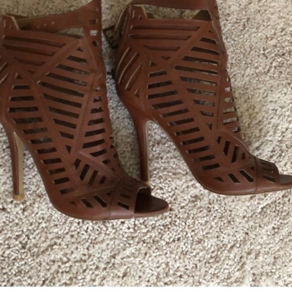 Chelsea And ZOE BOOTIE SANDAL - Picture 3 of 6